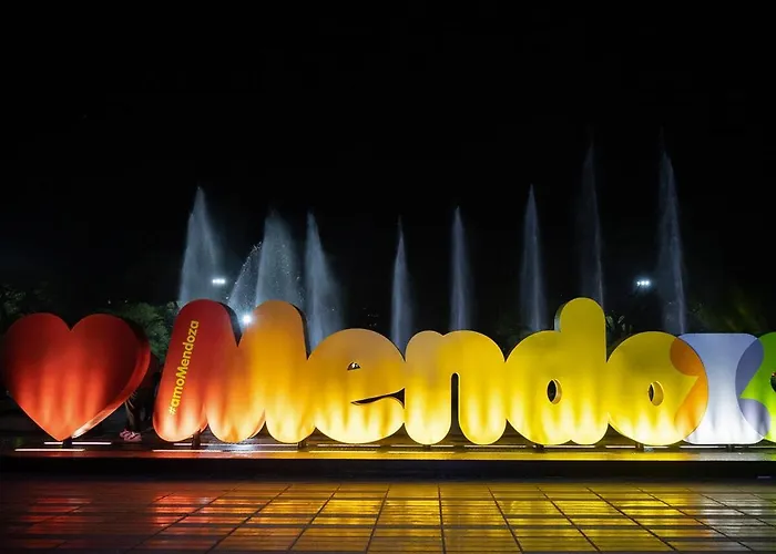 Pleno Centro Peatonal Hermoso Y Luminoso Departamento